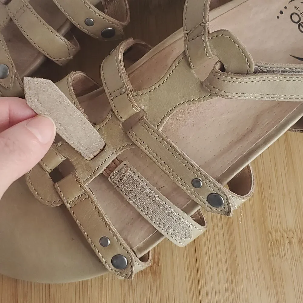 abeo B.I.O. System Sloane Leather Flat Sandals Tan Size 9N